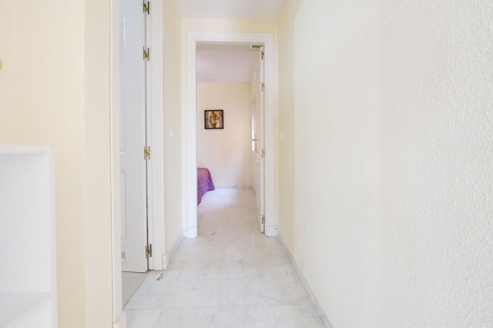 Image No.10-2 Bed Property for sale