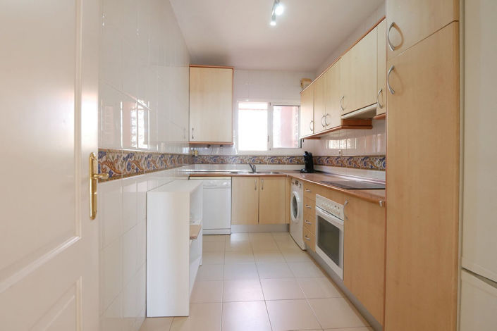 Image No.5-2 Bed Property for sale