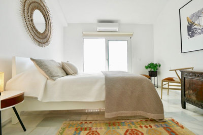 11-20939a0134ad724a8cb2a801094d15a4