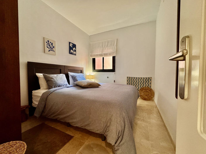 Image No.26-2 Bed Property for sale