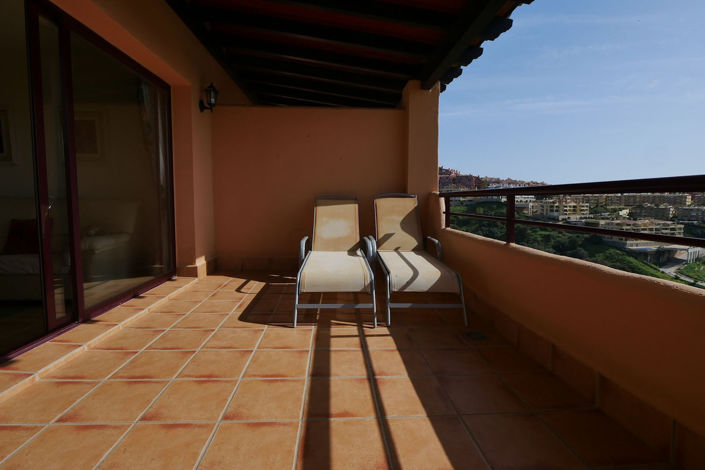 Image No.7-2 Bed Property for sale