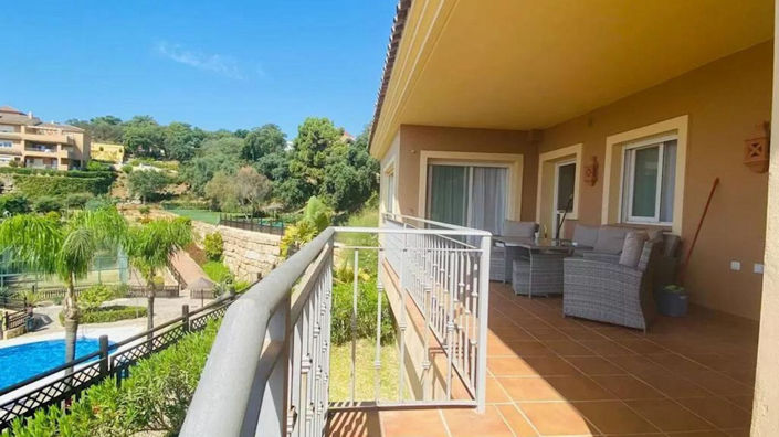 Image No.22-2 Bed Property for sale