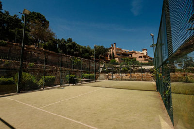 9-467d0cee5b725f3ef65f102a0c2e69c0