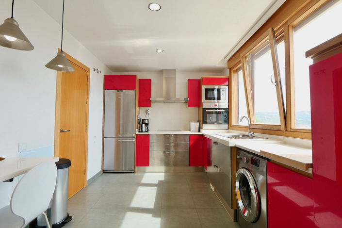 Image No.22-3 Bed Property for sale