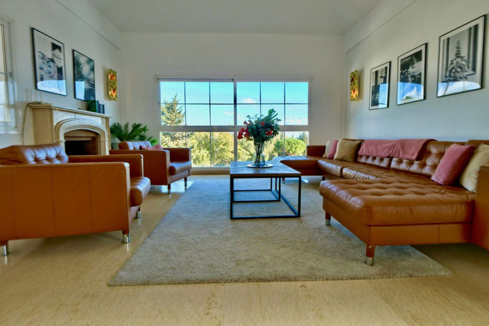 Image No.6-6 Bed Property for sale