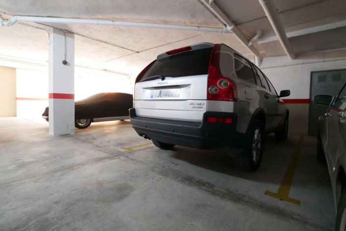 Image No.32-2 Bed Property for sale