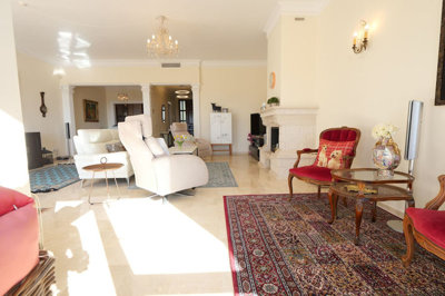 11-20939a0134ad724a8cb2a801094d15a4