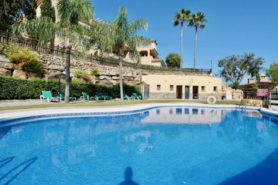 2-5bd7b9d04b45e33852eaf0ec6670150d