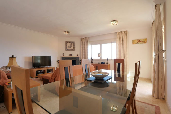 Image No.23-2 Bed Property for sale