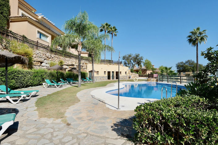 Image No.35-2 Bed Property for sale