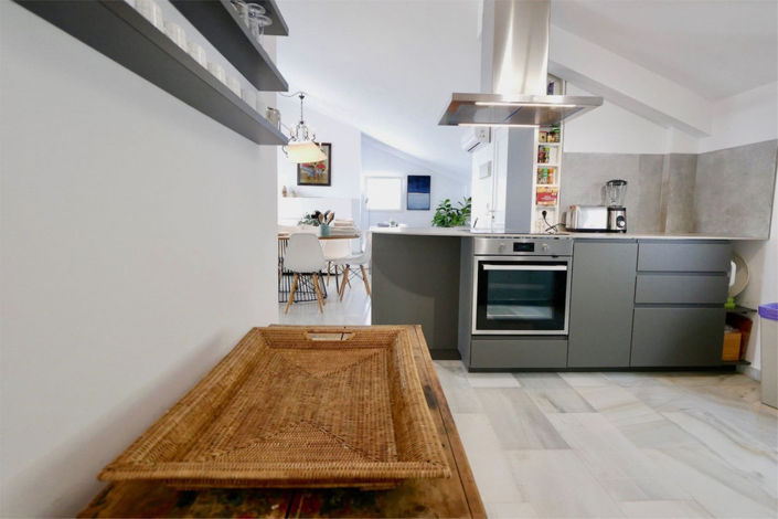 Image No.5-3 Bed Property for sale