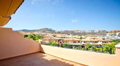 7-aa4cc561180b369757c0bb4af9886cd3