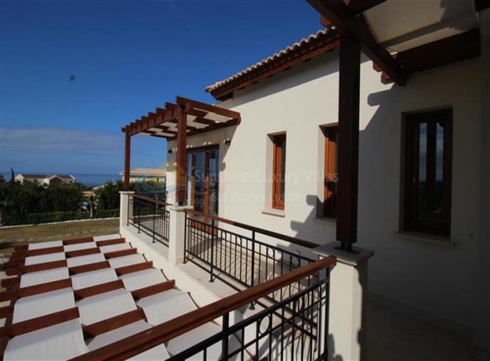 Image No.20-6 Bed Villa / Detached for sale