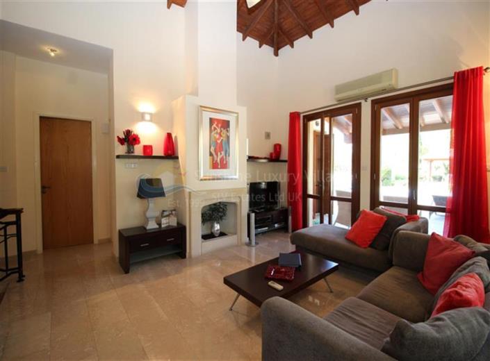 Image No.5-Villa / Détaché de 3 chambres à vendre à Aphrodite Hills