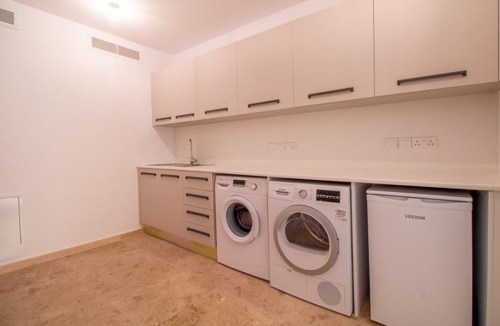 Image No.20-Maison / Villa de 4 chambres à vendre à Aphrodite Hills