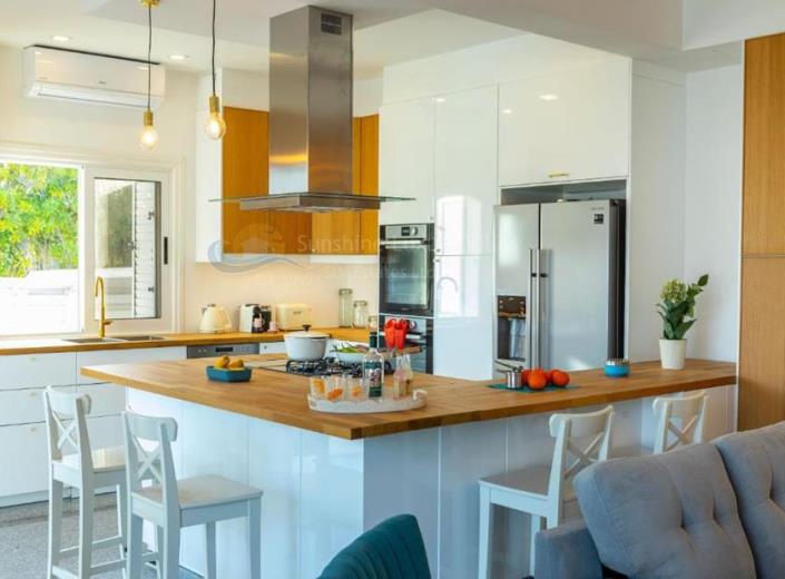 Image No.6-6 Bed Villa / Detached for sale