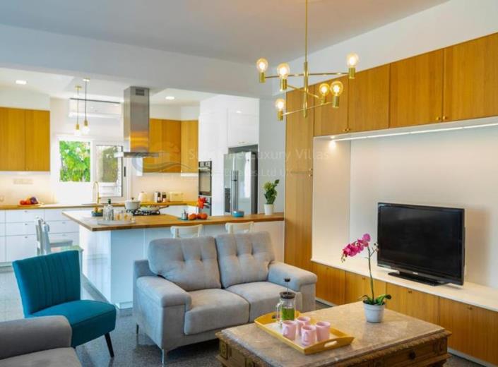 Image No.7-6 Bed Villa / Detached for sale