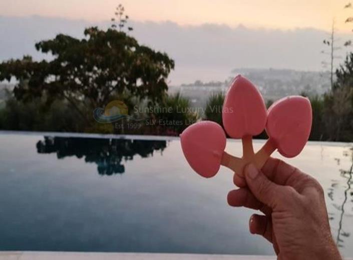 Image No.13-3 Bed Villa for sale