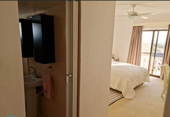 Image No.12-8 Bed House/Villa for sale