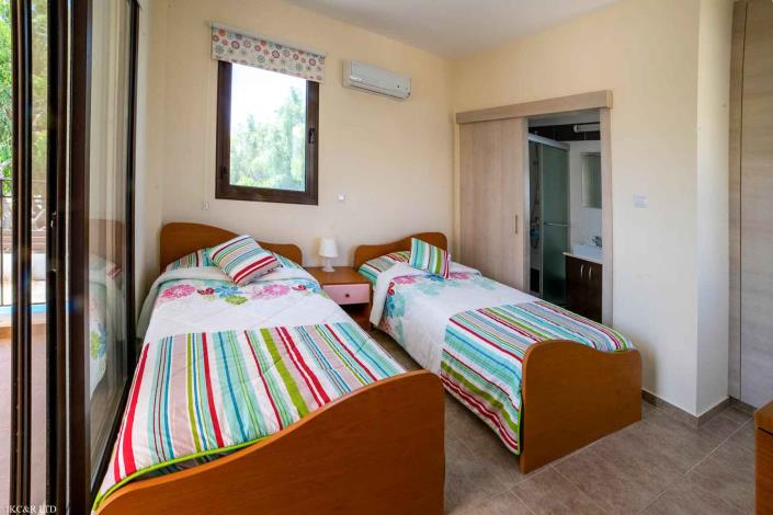 Image No.15-3 Bed Villa for sale