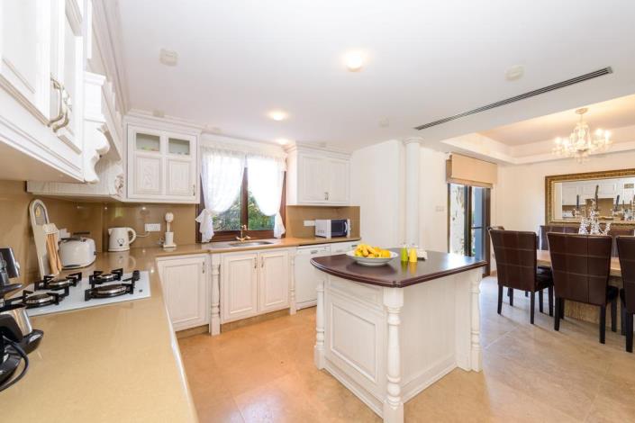 Image No.6-3 Bed Villa for sale