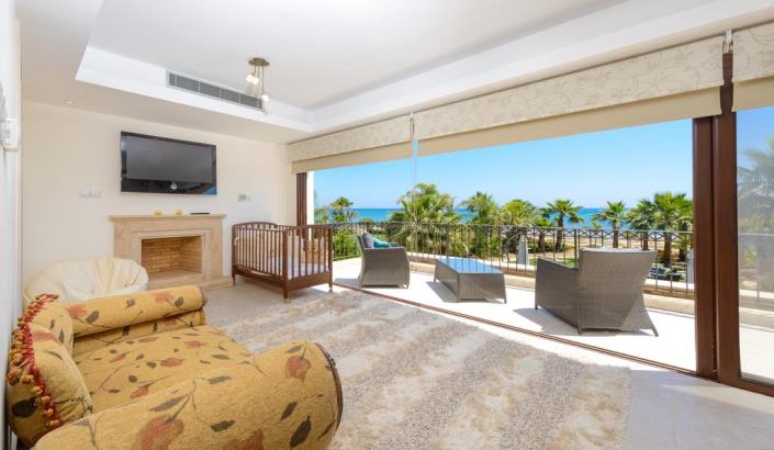 Image No.10-3 Bed Villa for sale