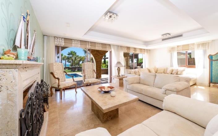 Image No.3-3 Bed Villa for sale