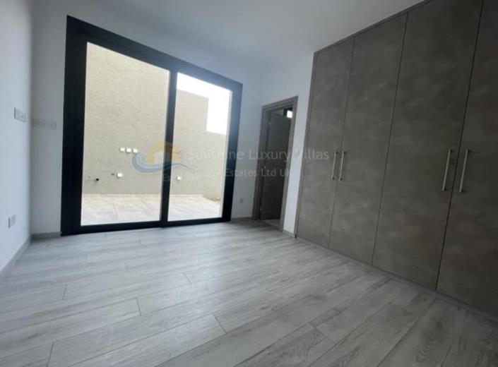 Image No.9-5 Bed Villa for sale