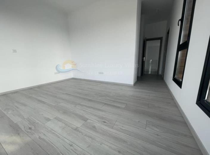 Image No.14-5 Bed Villa for sale