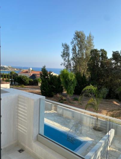 Image No.2-3 Bed Villa for sale