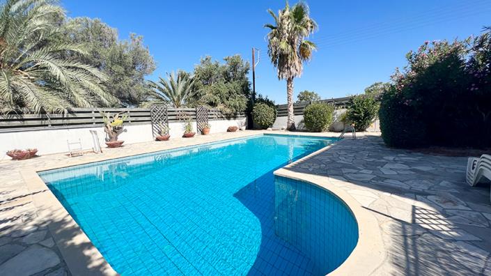 Image No.26-3 Bed Villa for sale