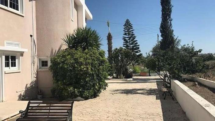 Image No.2-Maison / Villa de 4 chambres à vendre à Leivadia