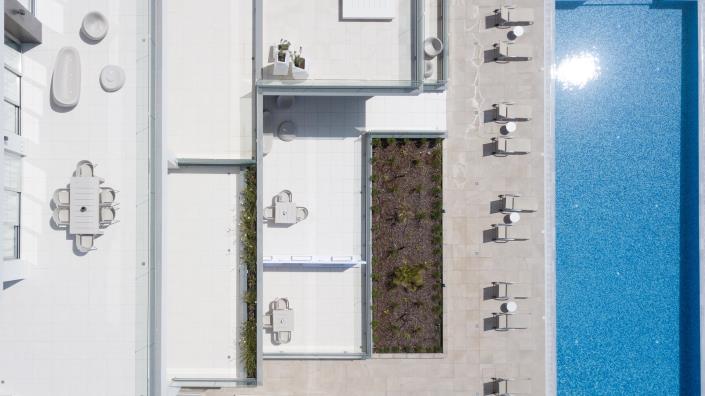 Image No.23-9 Bed Property for sale