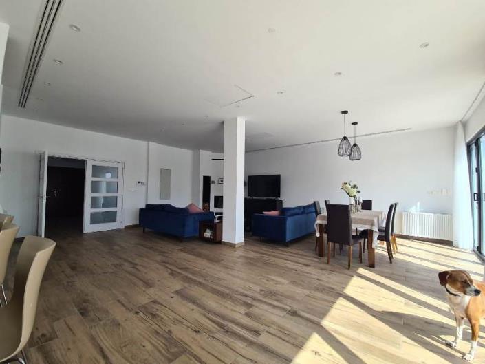 Image No.33-4 Bed House/Villa for sale