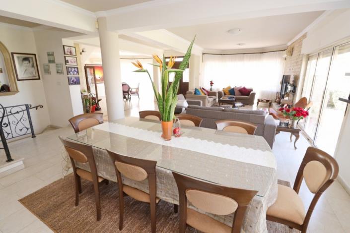 Image No.10-Bungalow de 4 chambres à vendre à Emba