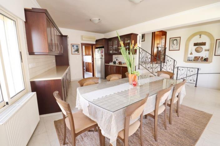 Image No.12-Bungalow de 4 chambres à vendre à Emba