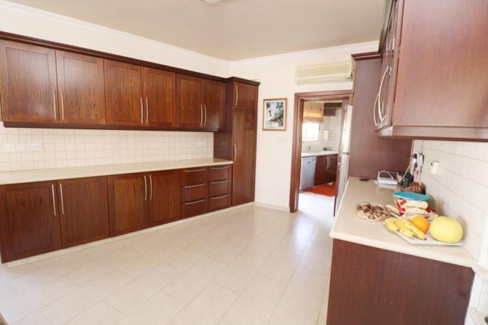 Image No.13-Bungalow de 4 chambres à vendre à Emba