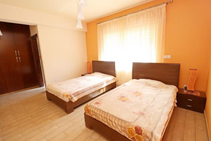 Image No.20-Bungalow de 4 chambres à vendre à Emba