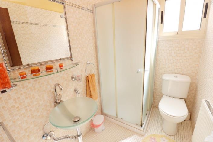 Image No.21-Bungalow de 4 chambres à vendre à Emba