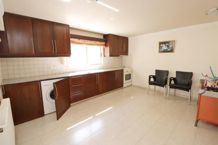 Image No.26-Bungalow de 4 chambres à vendre à Emba