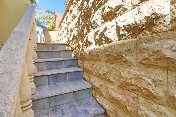 Image No.32-Bungalow de 4 chambres à vendre à Emba