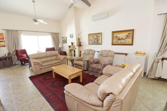 Image No.9-3 Bed Bungalow for sale