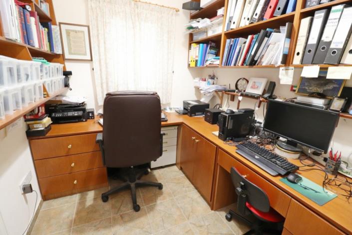 Image No.17-3 Bed Bungalow for sale