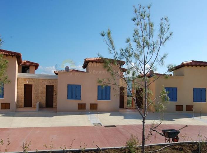 Image No.13-2 Bed Townhouse for sale