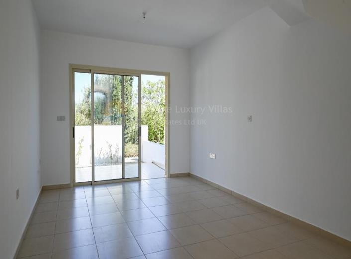 Image No.4-2 Bed Townhouse for sale