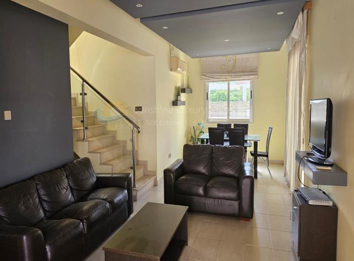 Image No.2-Villa de 3 chambres à vendre à Pervolia