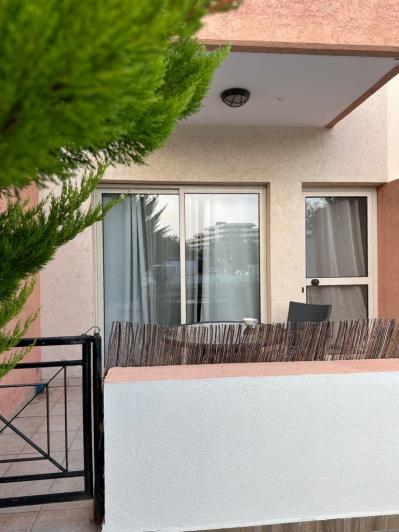 Image No.2-2 Bed Townhouse for sale