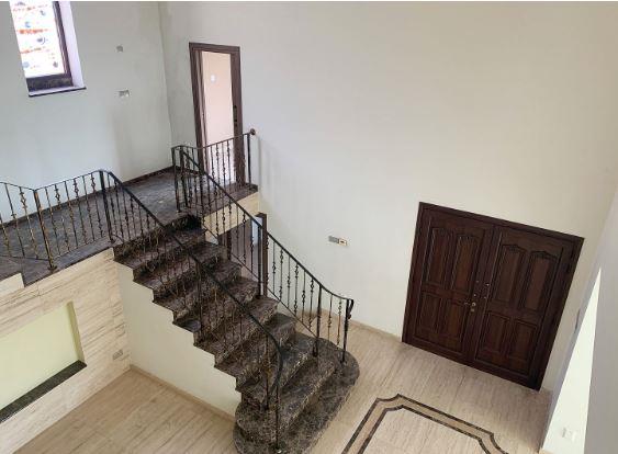 Image No.5-5 Bed House/Villa for sale