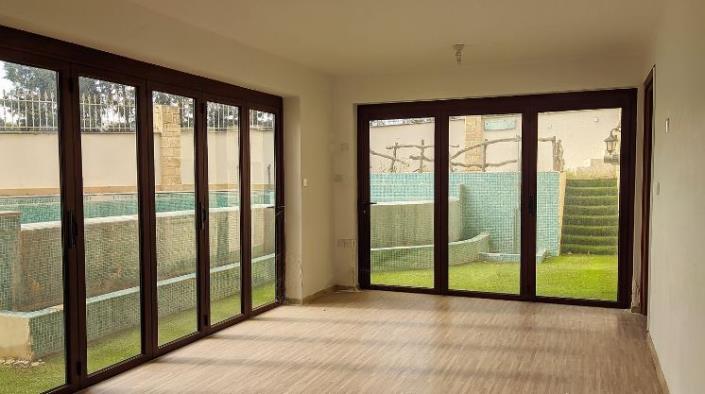 Image No.14-5 Bed House/Villa for sale