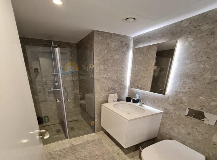 Image No.6-Appartement de 2 chambres à vendre à Larnaca Marina